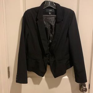 Forever 21 black blazer